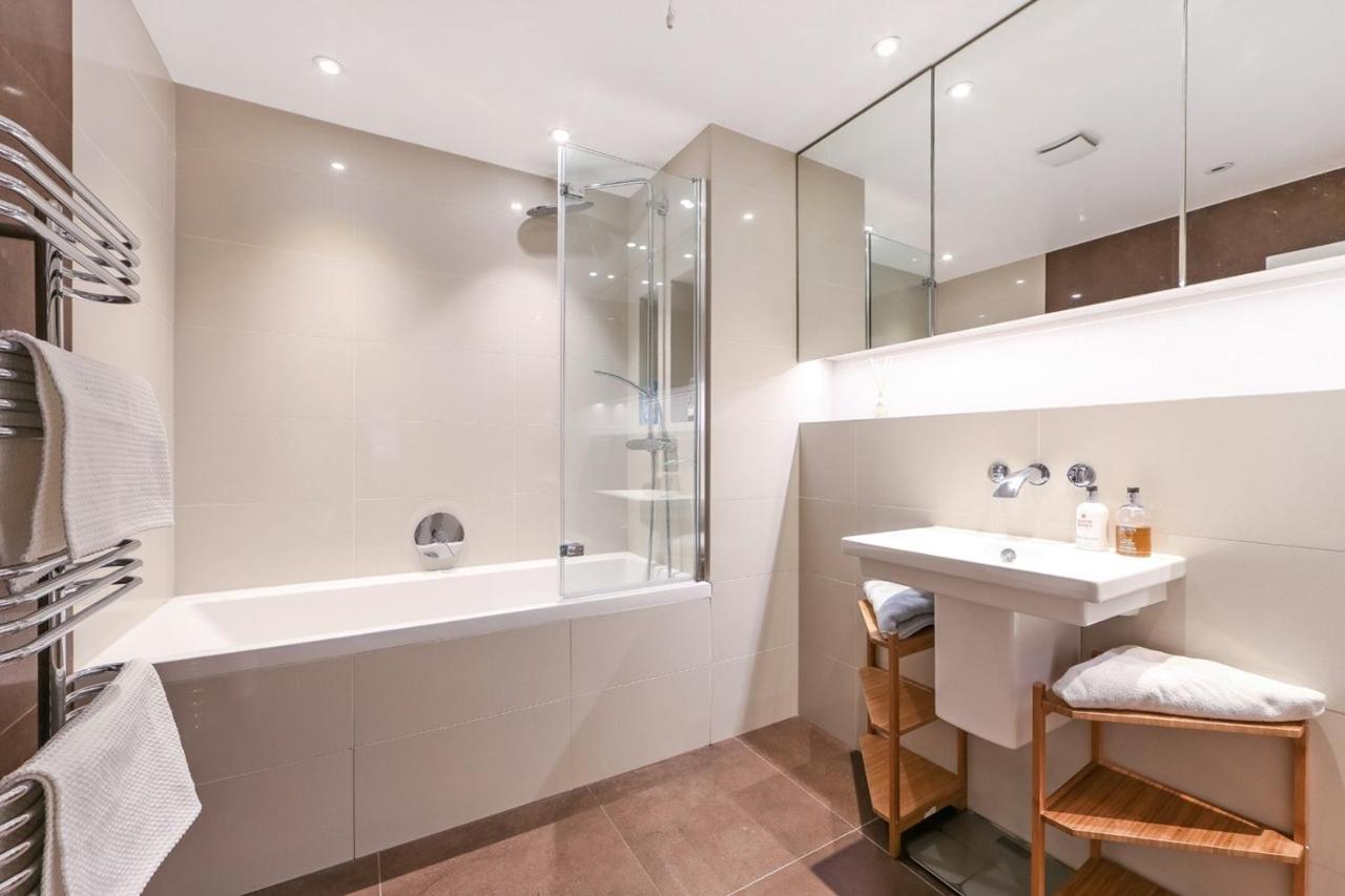 Stylish Apartment With Bbq Kensington London Eksteriør billede